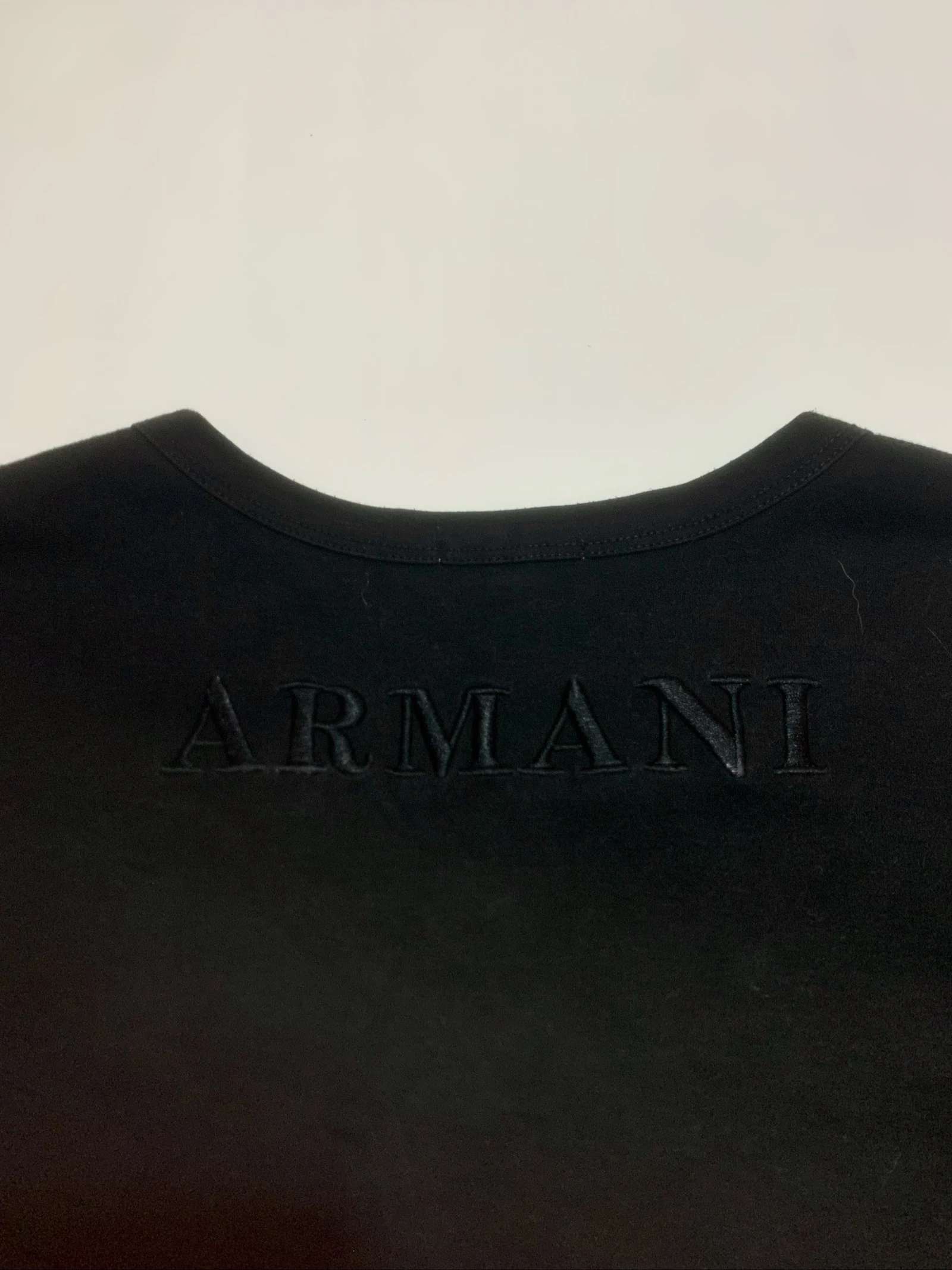 Camiseta Armani Preta Bordada Oversize Tamanho M – photo 5